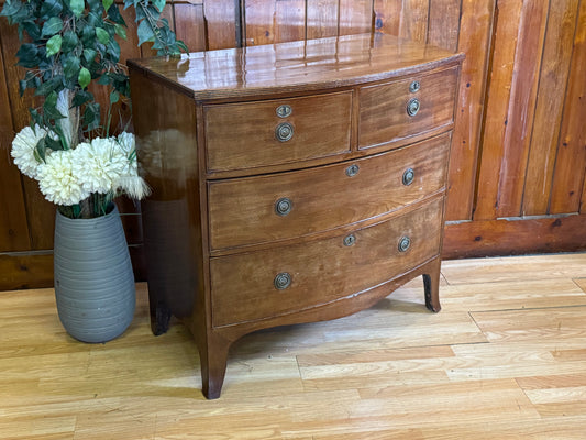 Georgian Bow Front Chest Of Drawers \ Antique Mahogany Drawers \ Bedroom Draws