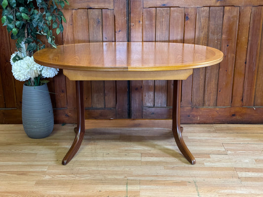 Retro Teak Dining Table By Parker Knoll \ Mid Century Extending Kitchen Table