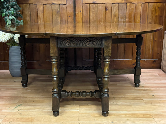 Large Quality Distressed Oak Gate Leg Drop Leaf Table By Titchmarsh and Goodwin