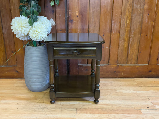 Vintage Ercol Old Colonial Lamp Table \ Elm Bedside Table \ Model 792