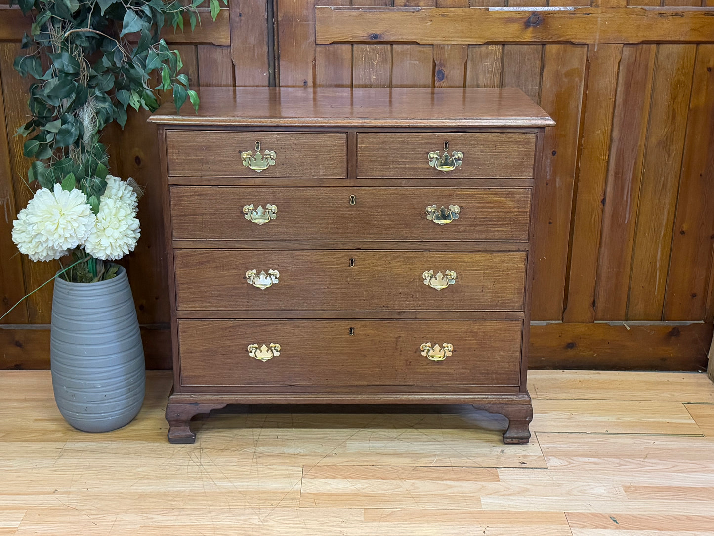 Georgian Oak Chest of Drawers \ Rustic Antique Chest of Draws \ Bedroom Storage