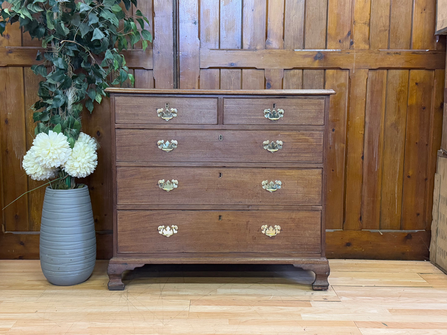 Georgian Oak Chest of Drawers \ Rustic Antique Chest of Draws \ Bedroom Storage