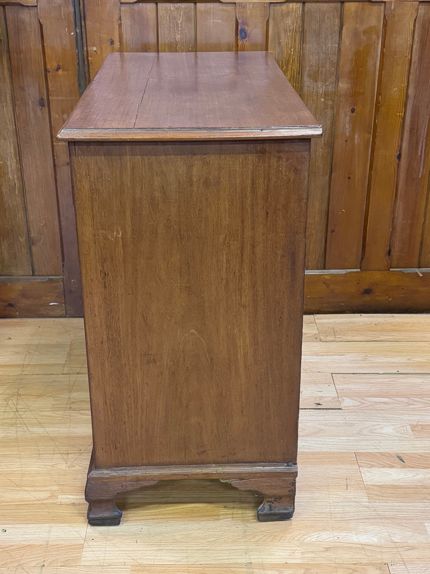 Georgian Oak Chest of Drawers \ Rustic Antique Chest of Draws \ Bedroom Storage