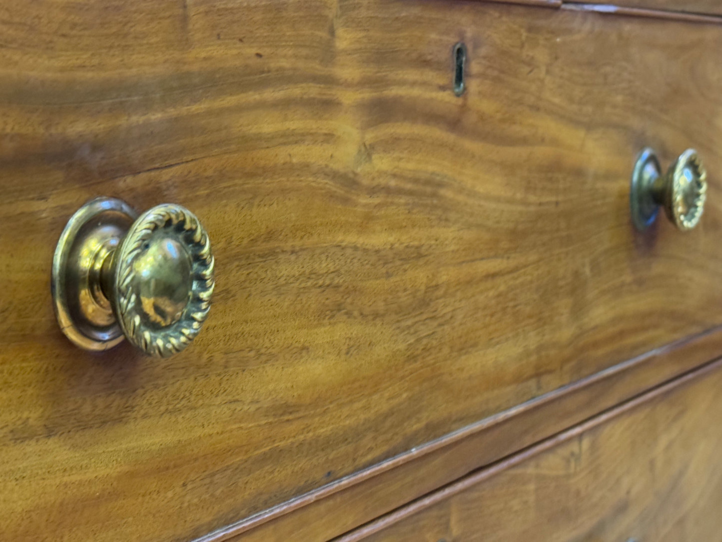 Victorian Low Chest Of Three Drawers \ Antique Mahogany Bedroom Storage Draws