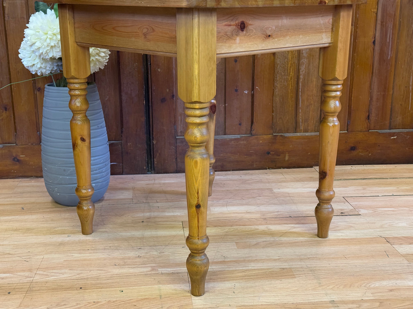 Small Farmhouse Style Dining Table \ Solid Pine Kitchen Table