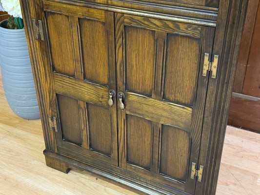 Quality Distressed Oak Corner Cabinet / Reproduction Glazed Display Unit