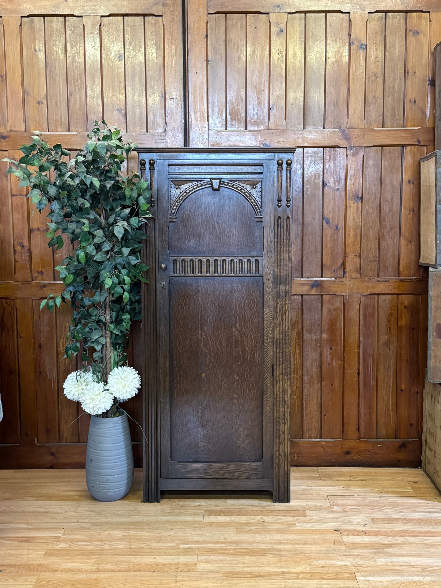 Vintage Oak Compact Wardrobe \ Small Gentlemen’s Closet \ Storage Cupboard