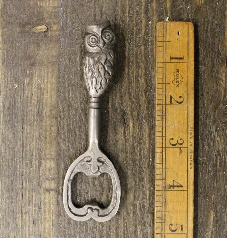 OWL \\ Cast Iron Bottle Opener \\ Bar \\ Hotel \\ Pub \\ Antique \\ Vintage \\ gift \\ Home Bar \\