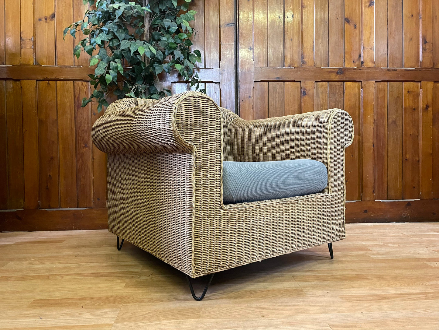 Vintage Wicker Club Chair \ Boho Armchair \ Retro Lounge Chair \ A