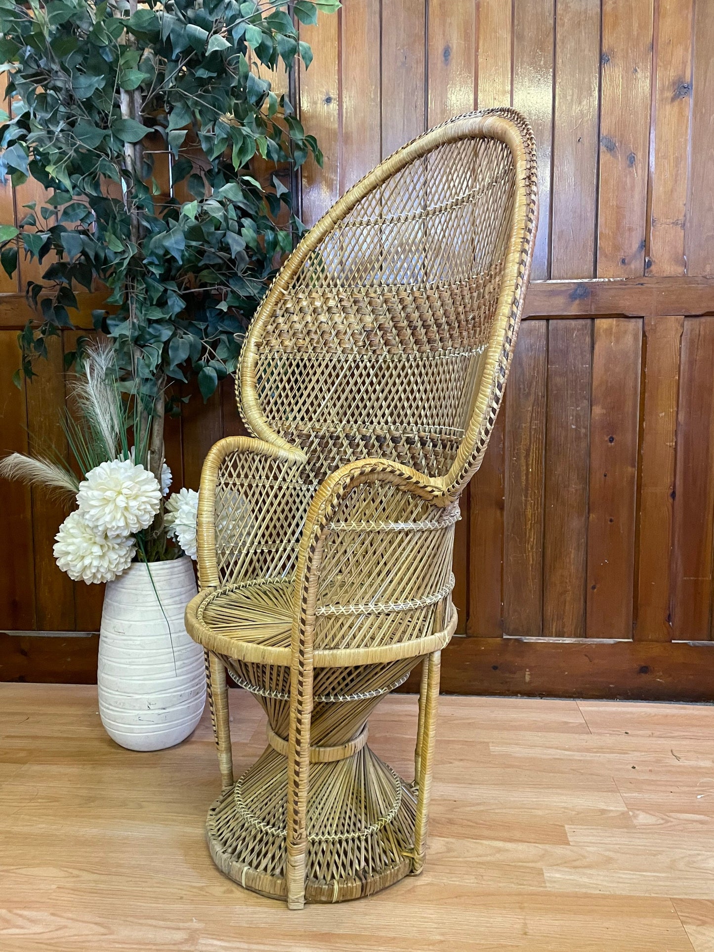 Large Mid Century Wicker Peacock Chair \ Boho Rattan Chair \ Perfect Display Piece \