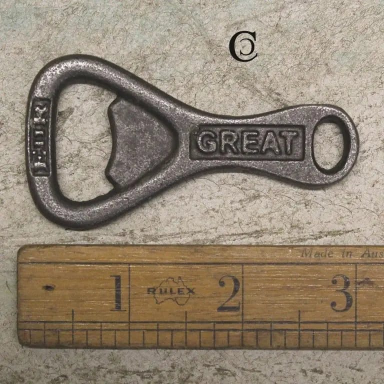 GREAT BRITAIN \ Cast Iron Handheld Bottle Opener \ Vintage Style Home Bar