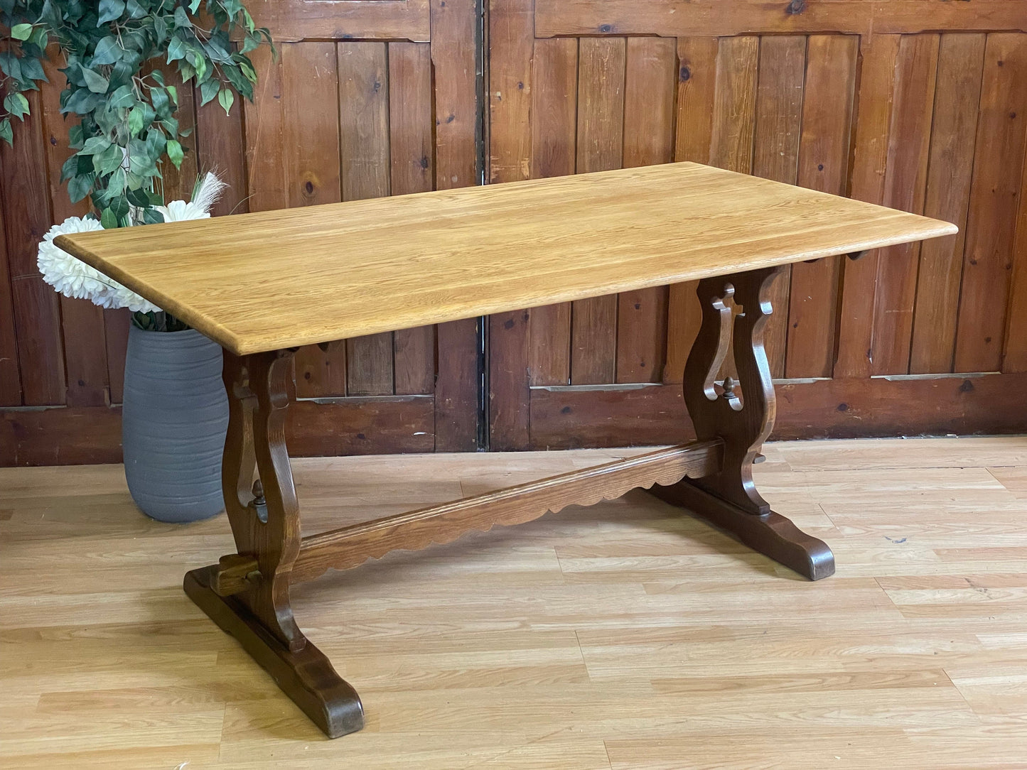 Vintage Old Charm Rustic Solid Oak Refectory Dining Kitchen Table