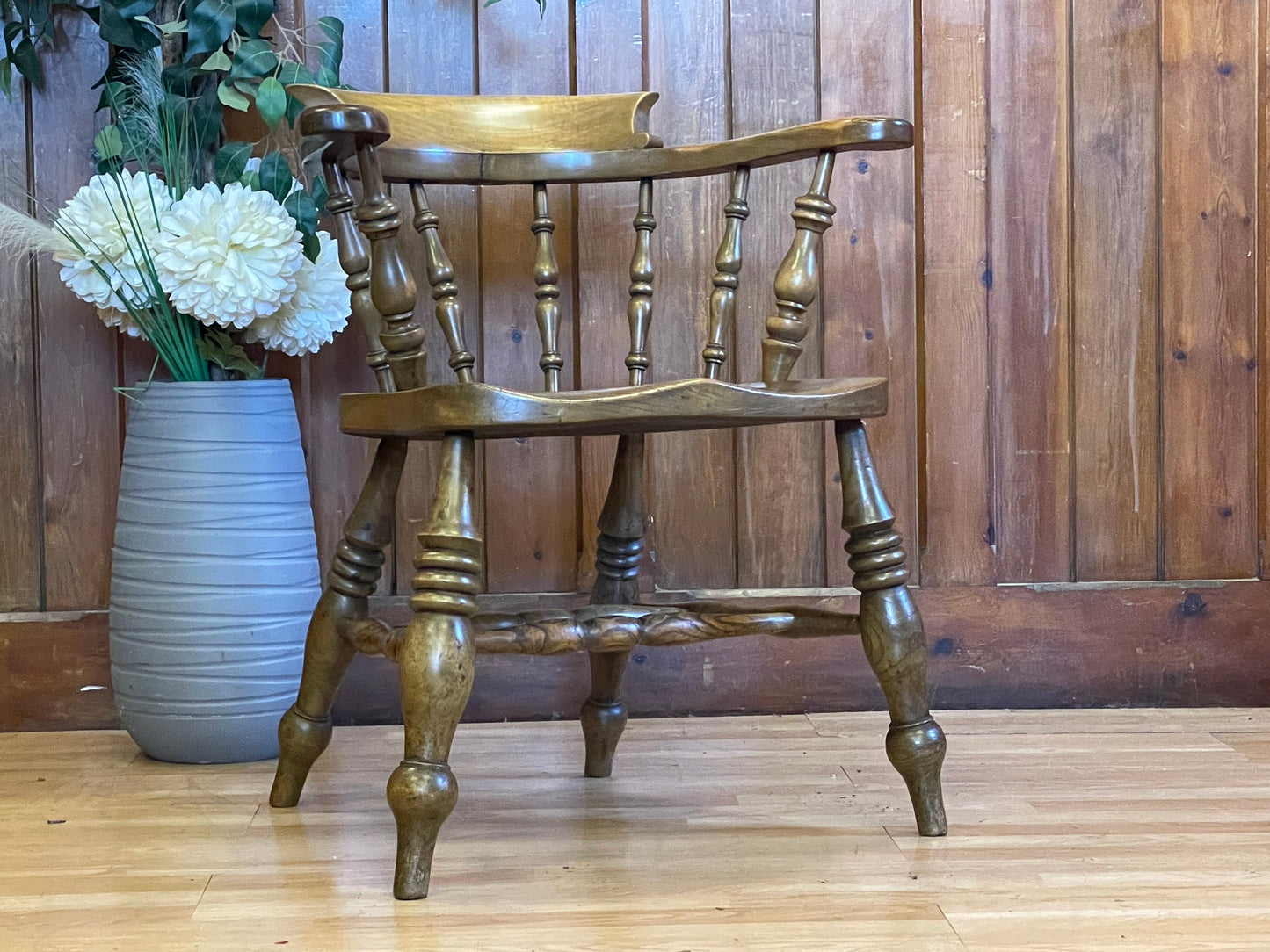 Antique Elm and Ash Smokers Bow Chair \ Victorian Reading Elbow Armchair \ A