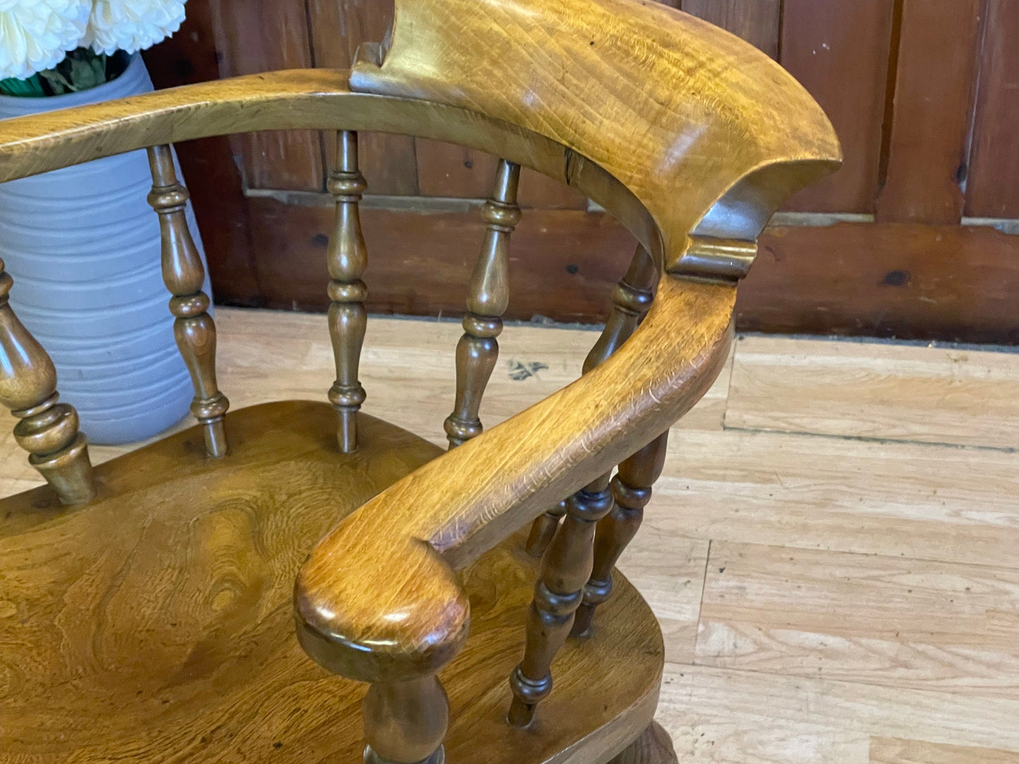 Antique Elm and Ash Smokers Bow Chair \ Victorian Reading Elbow Armchair \ A