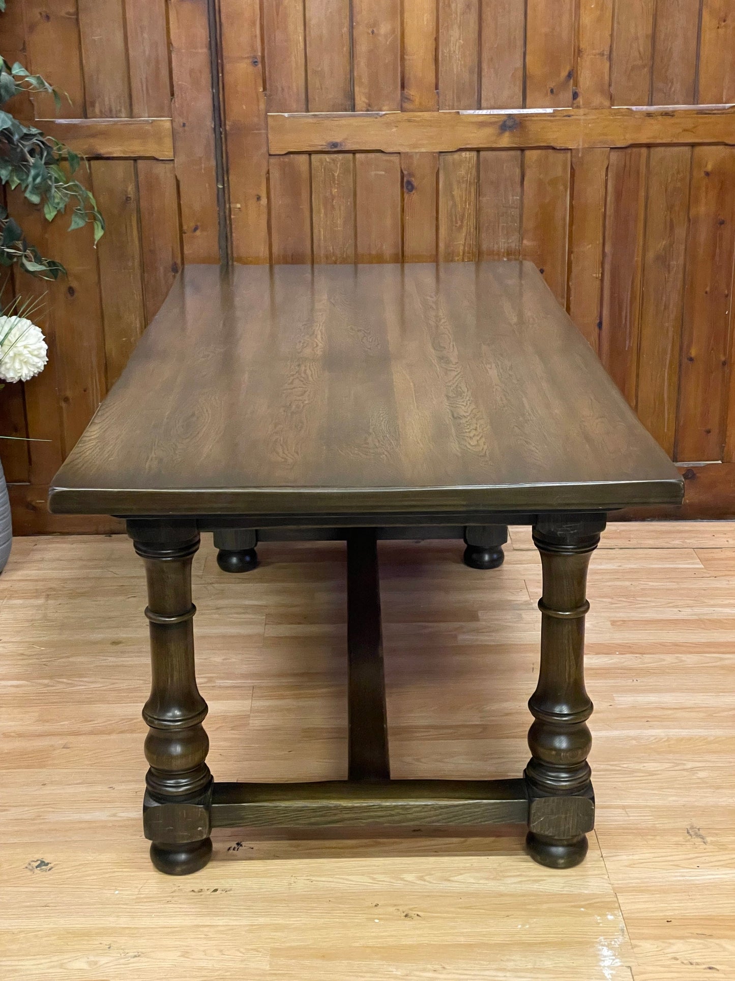 Quality Solid Oak Refectory Table \ Reproduction Farmhouse Kitchen Table