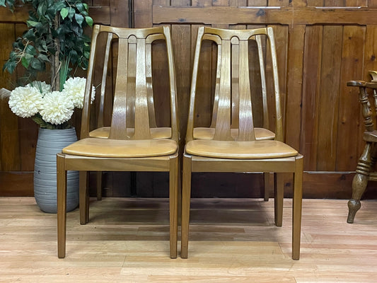 Retro Teak Dining Chairs By Nathan / Parker Knoll \ Mid Century Set of 4 Kitchen Chairs