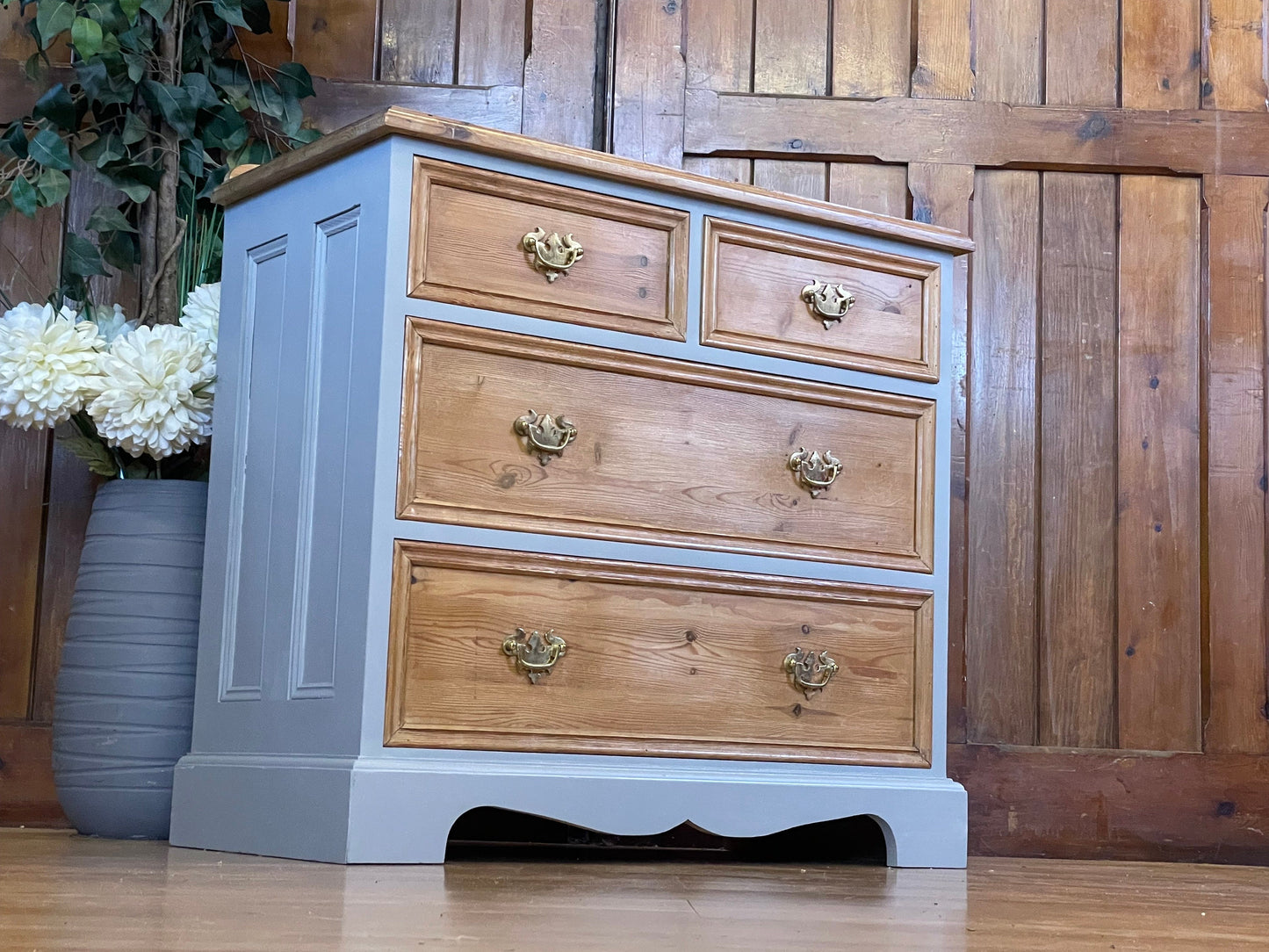 Vintage Painted Old Pine Shop Chest of Drawers / Painted Grey Farmhouse Drawers