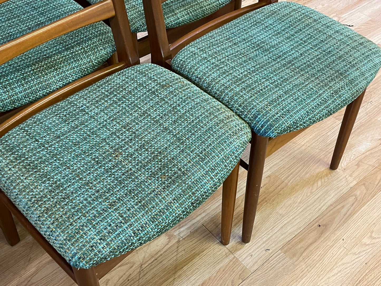 Retro Teak Dining Chairs by Scandart \ Mid Century Set of 4 Kitchen Chairs