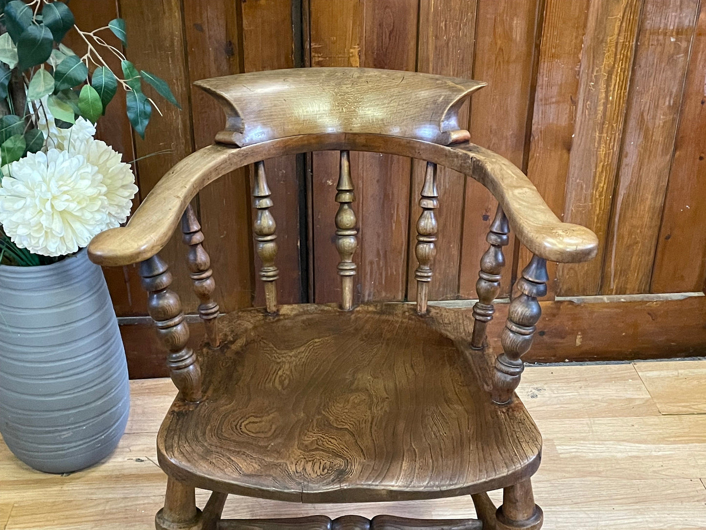 Antique Elm and Ash Smokers Bow Chair \ Victorian Reading Elbow Armchair \ B