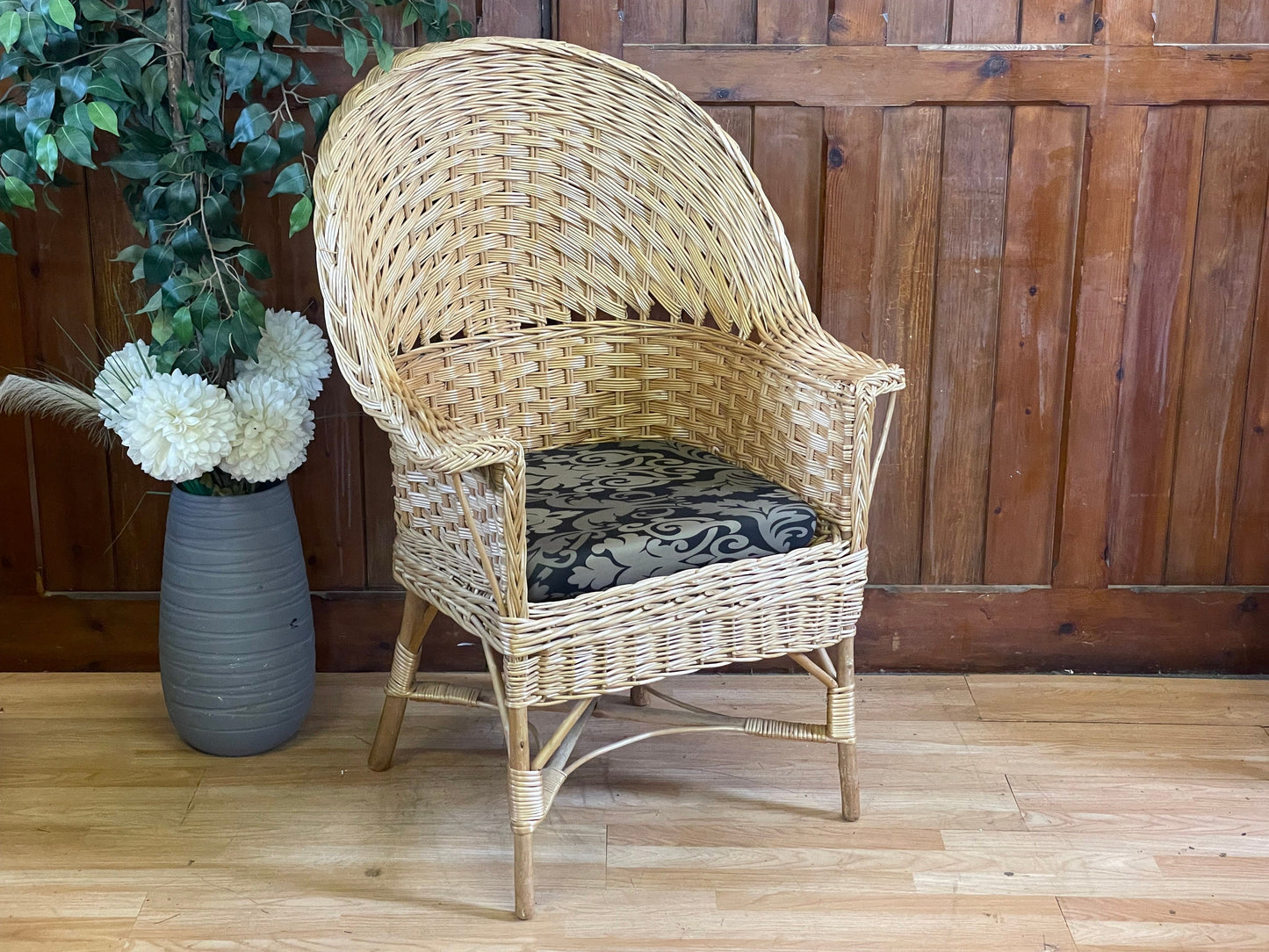 Vintage Highback Bamboo Wicker Arm Chair \ Boho Accent Chair \ Fireside Chair \ B