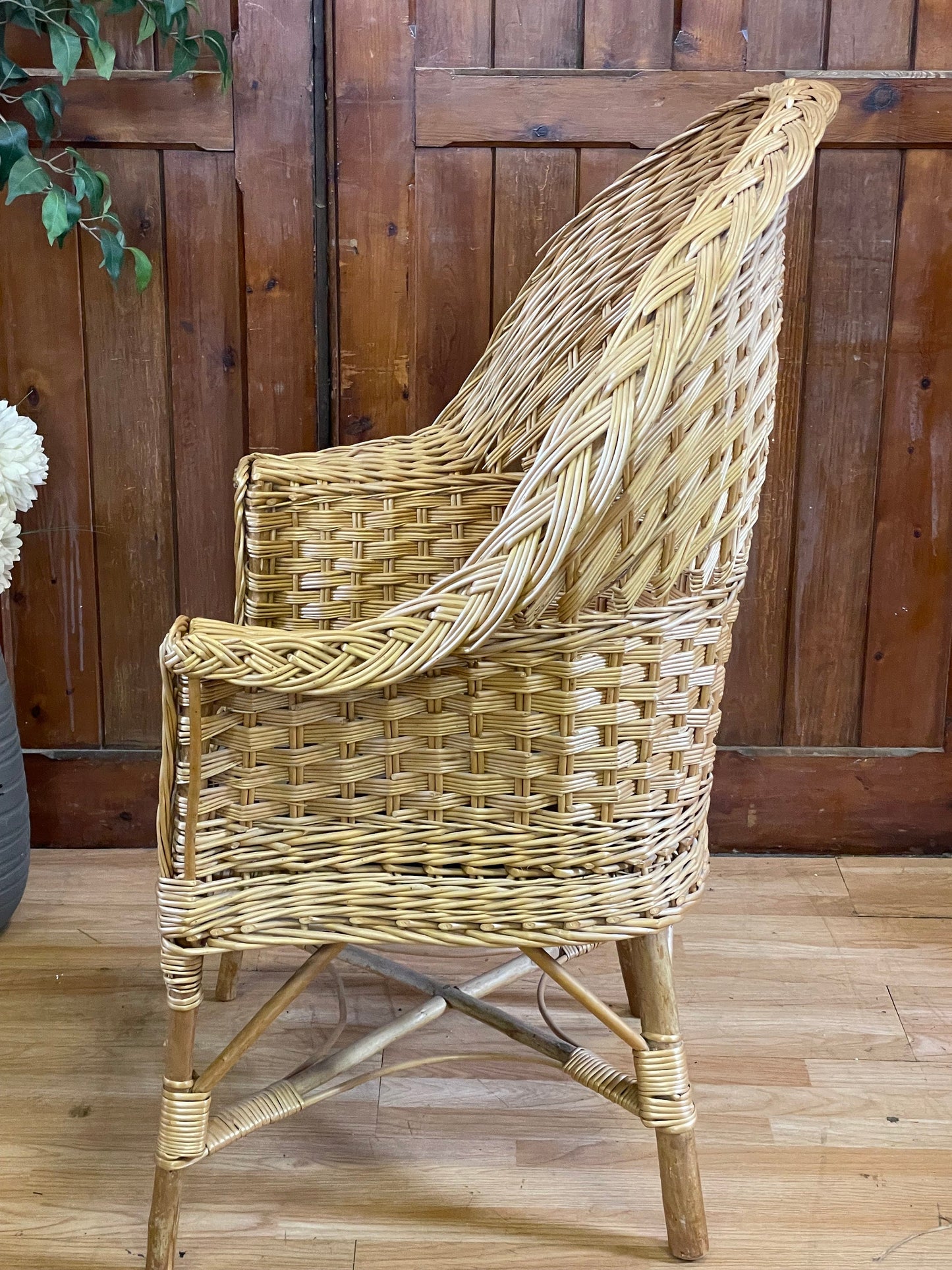 Vintage Highback Bamboo Wicker Arm Chair \ Boho Accent Chair \ Fireside Chair \ B