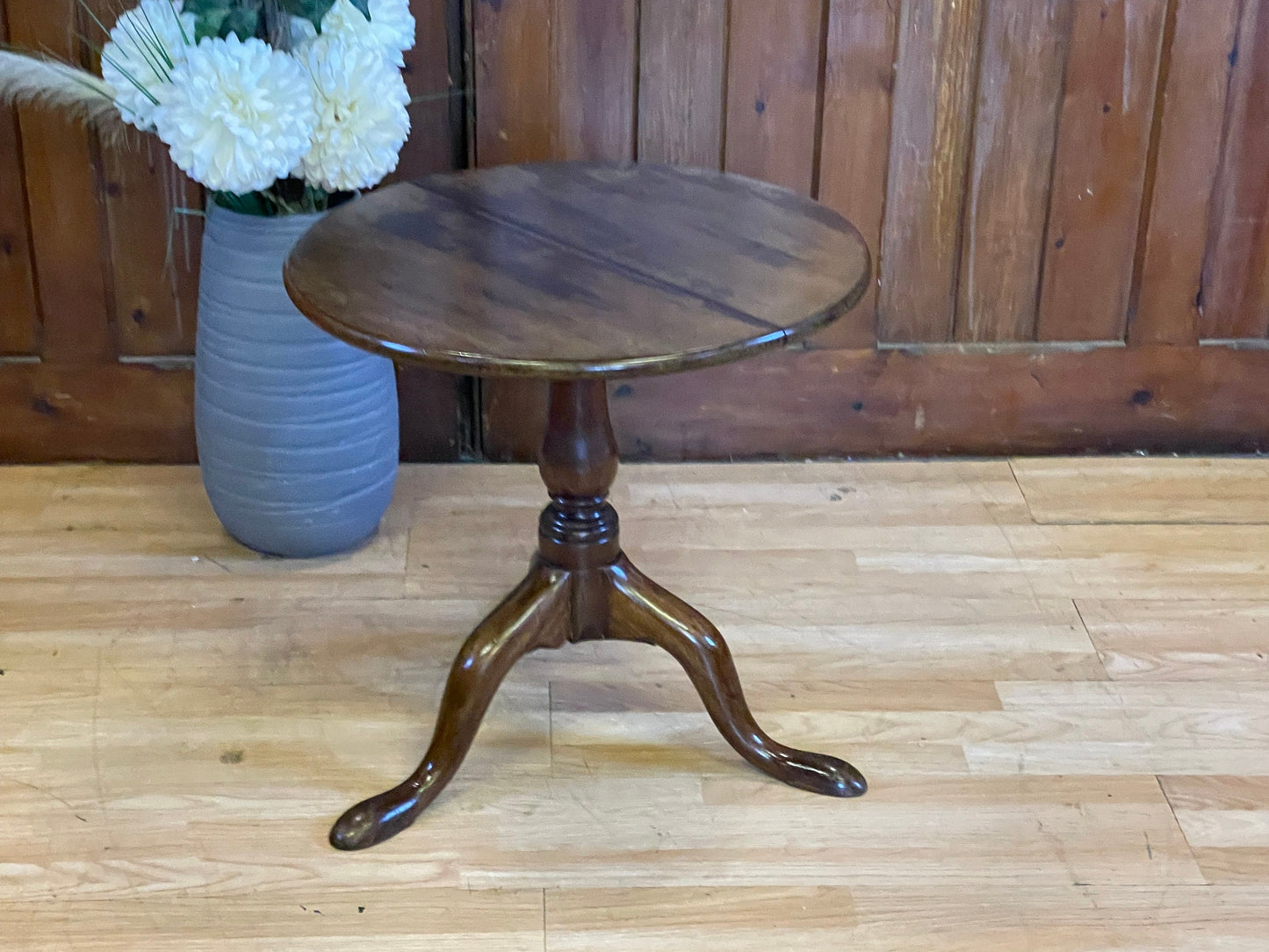 Antique Mahogany Side Table \ Victorian Wine Table \ Dark Wood Coffee Table