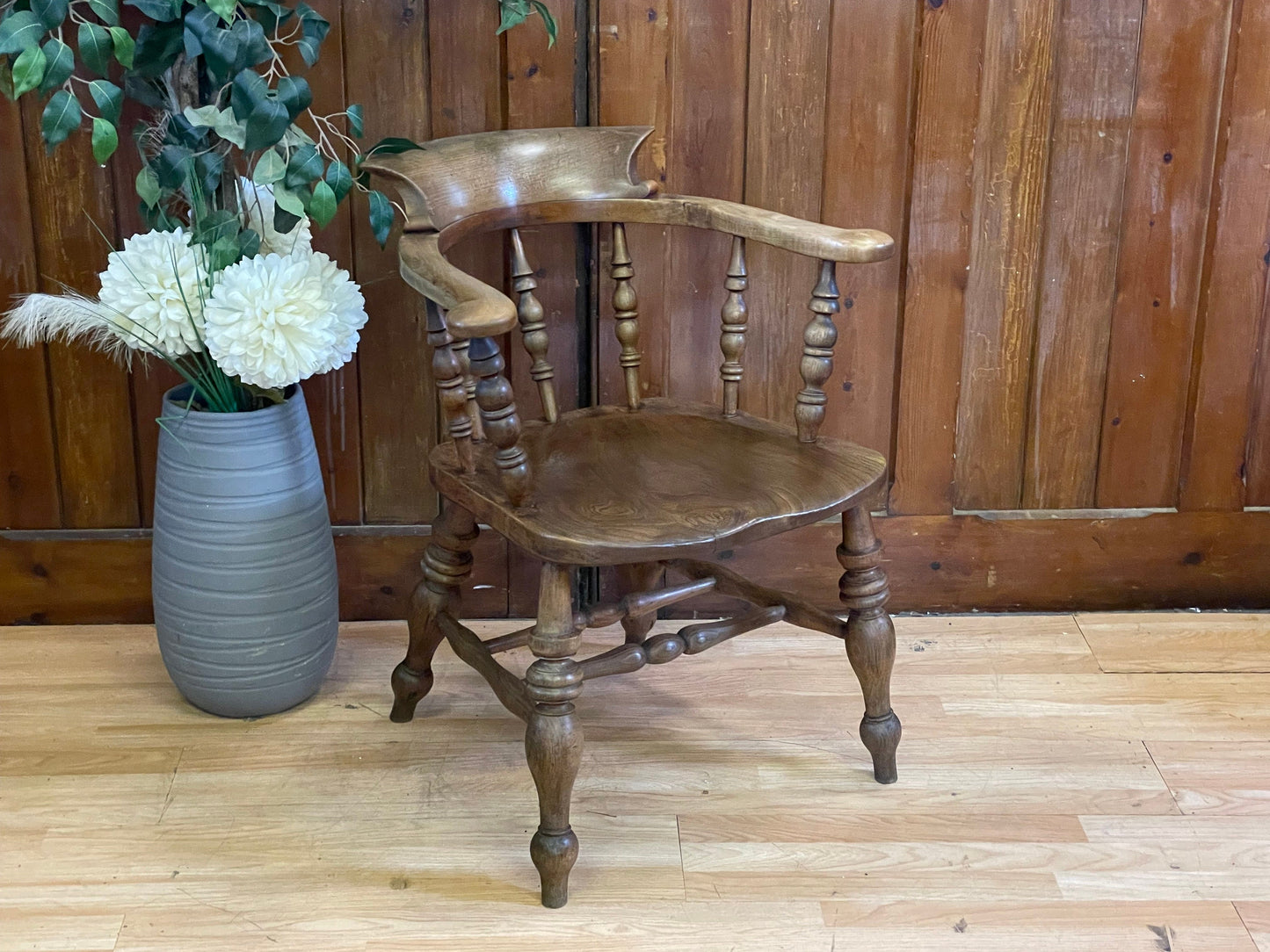 Antique Elm and Ash Smokers Bow Chair \ Victorian Reading Elbow Armchair \ B