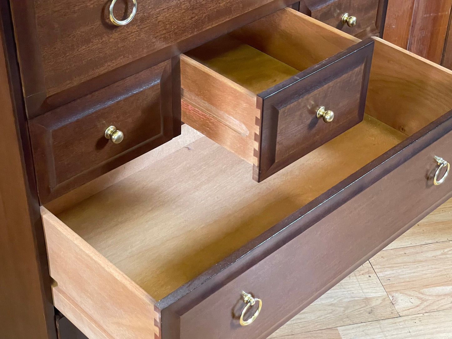 Vintage Stag Minstrel Tallboy Chest of Drawers \ Mahogany Tall Drawers \ Bedroom