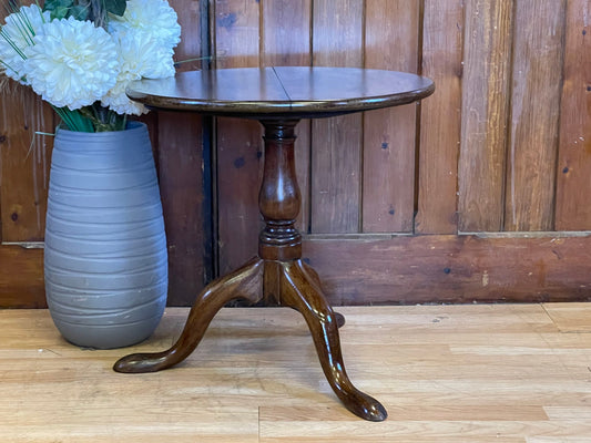 Antique Mahogany Side Table \ Victorian Wine Table \ Dark Wood Coffee Table