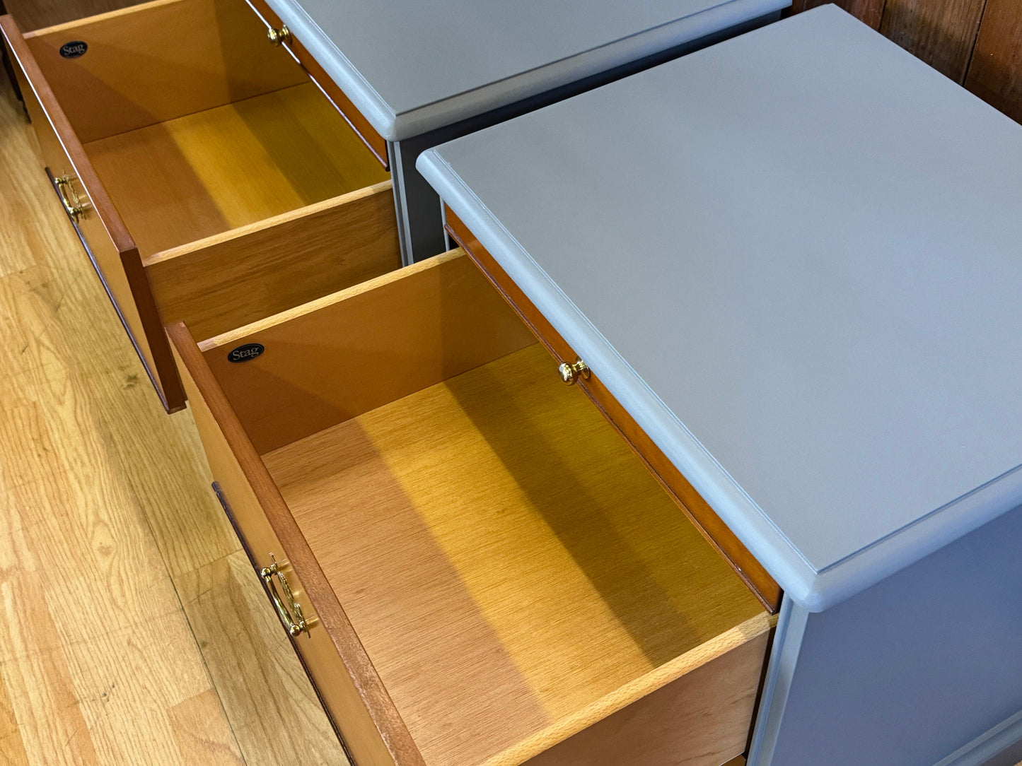 Vintage Pair Cherry Bedside Tables with Tea Tray \ Retro Bedside Lamp Tables \