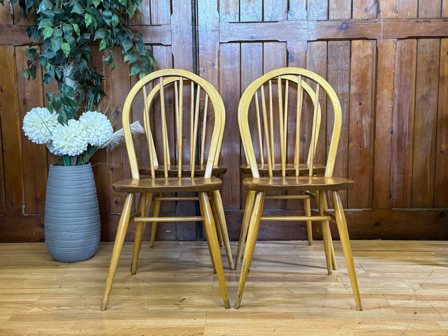 Vintage Set Ercol Windsor Dining Chairs \ Rustic Elm Farmhouse Kitchen Chairs