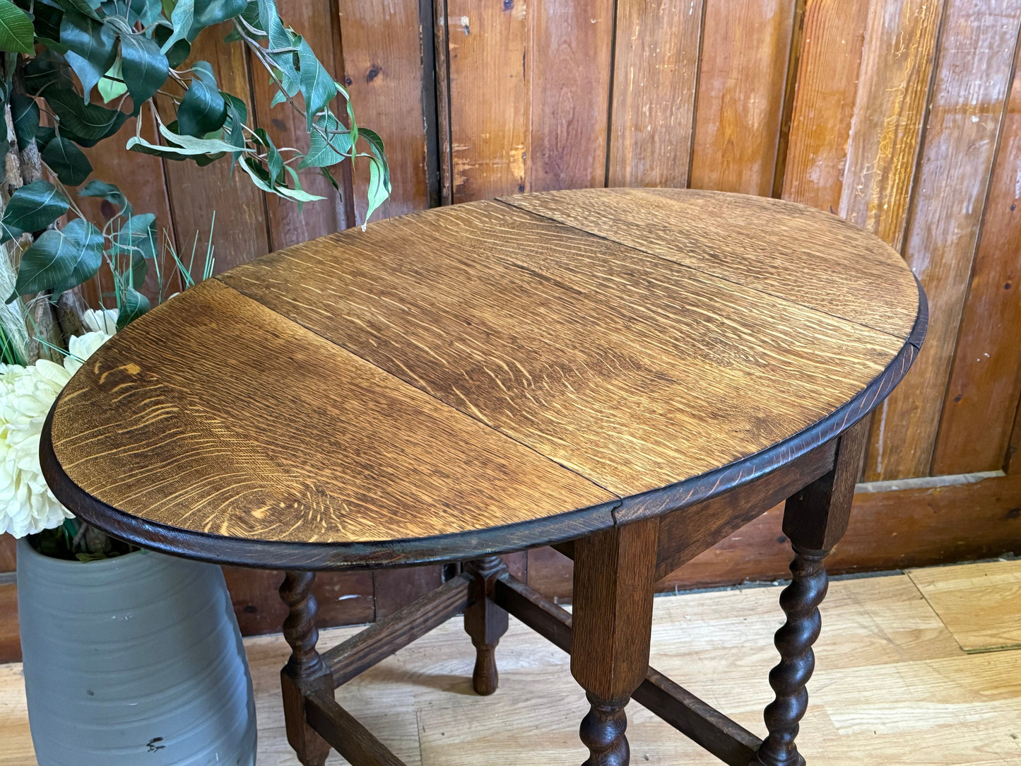 1920’s Antique Oak Drop Leaf Side Table \ Barley Twist Vintage Extending Table