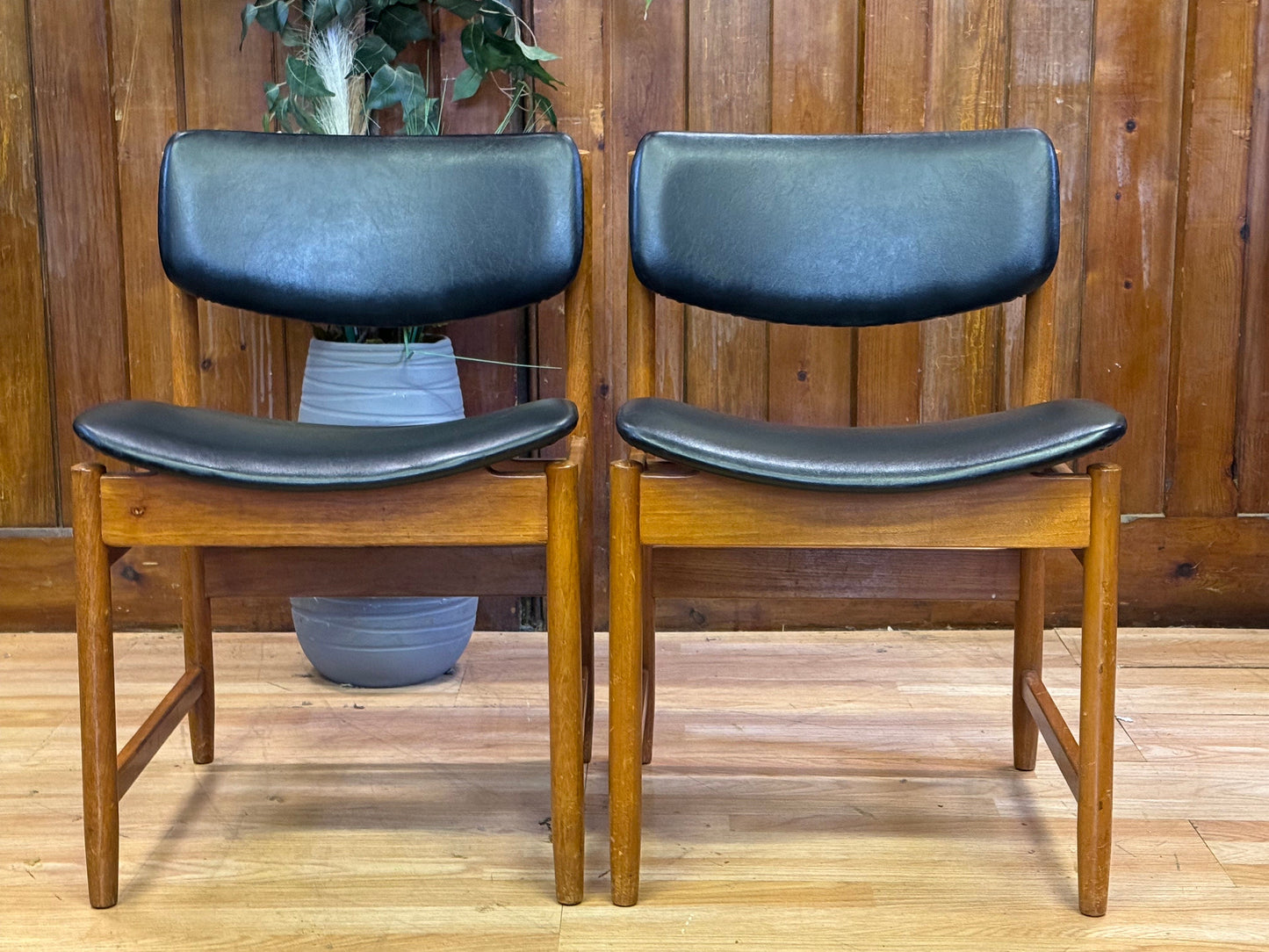 Set of Mid Century Teak Dining Chairs by White and Newton \ Danish Style Chairs