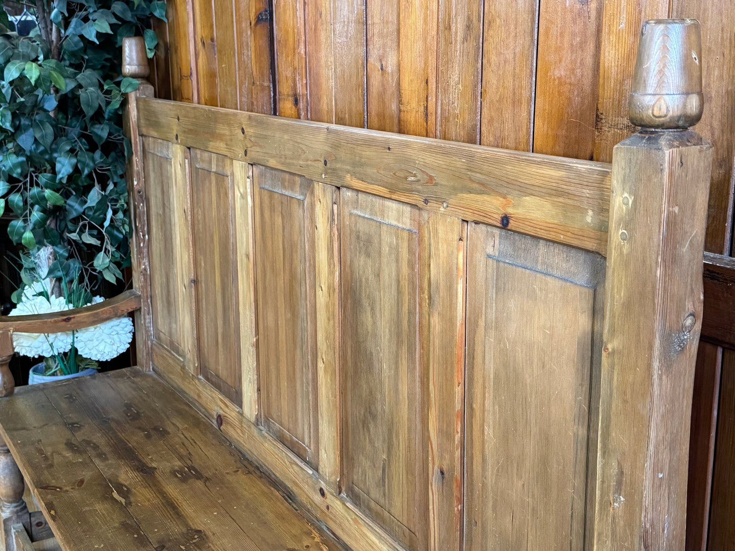 Rustic High Back Panelled Bench \ Vintage Farmhouse Pine Mudroom Seat \ Dining Bench